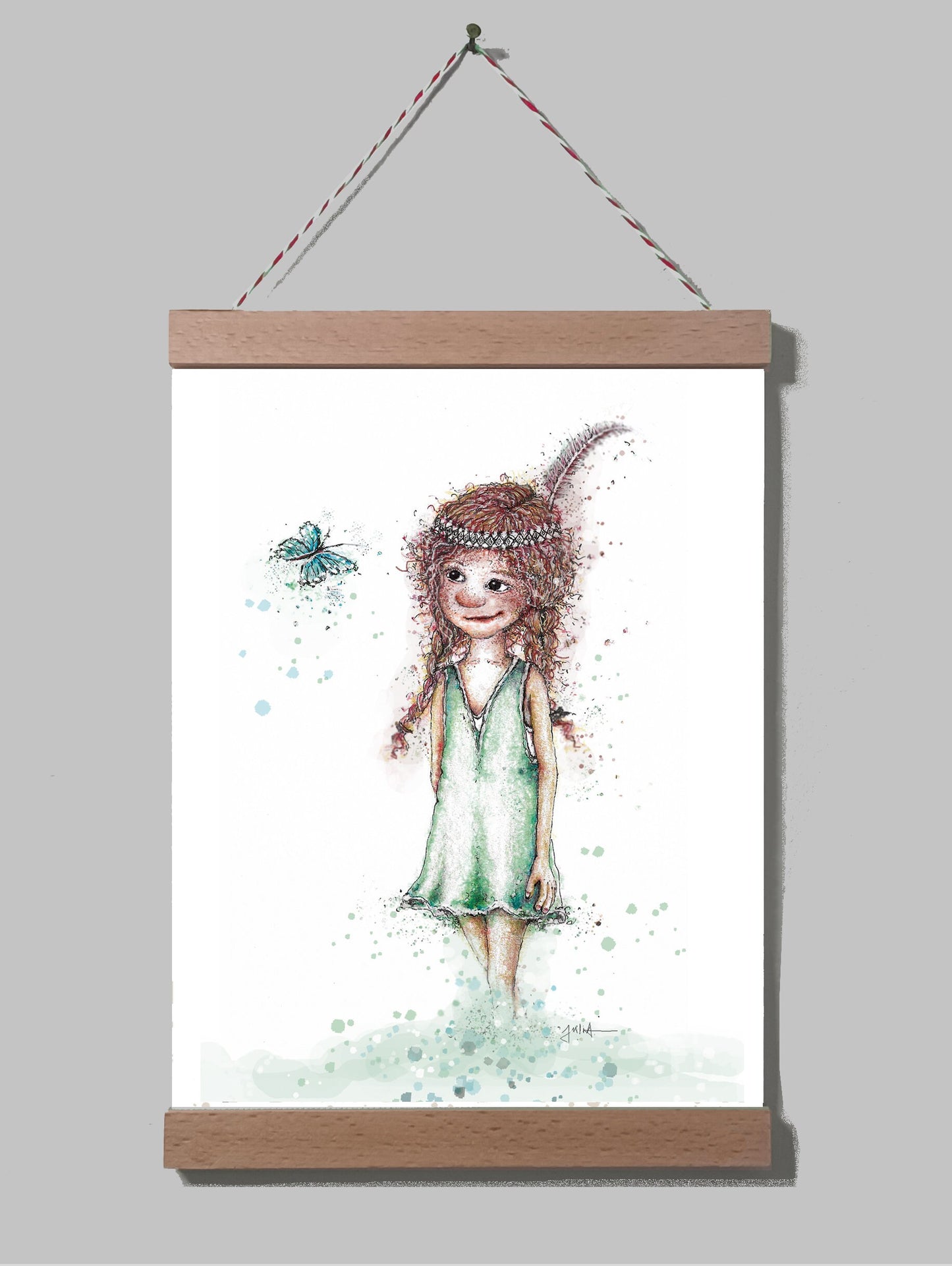 Poster Mädchen mit Feder A4 | Bild A4 Mädchen mit Feder | Mädchen mit Schmetterling auf Leinwand