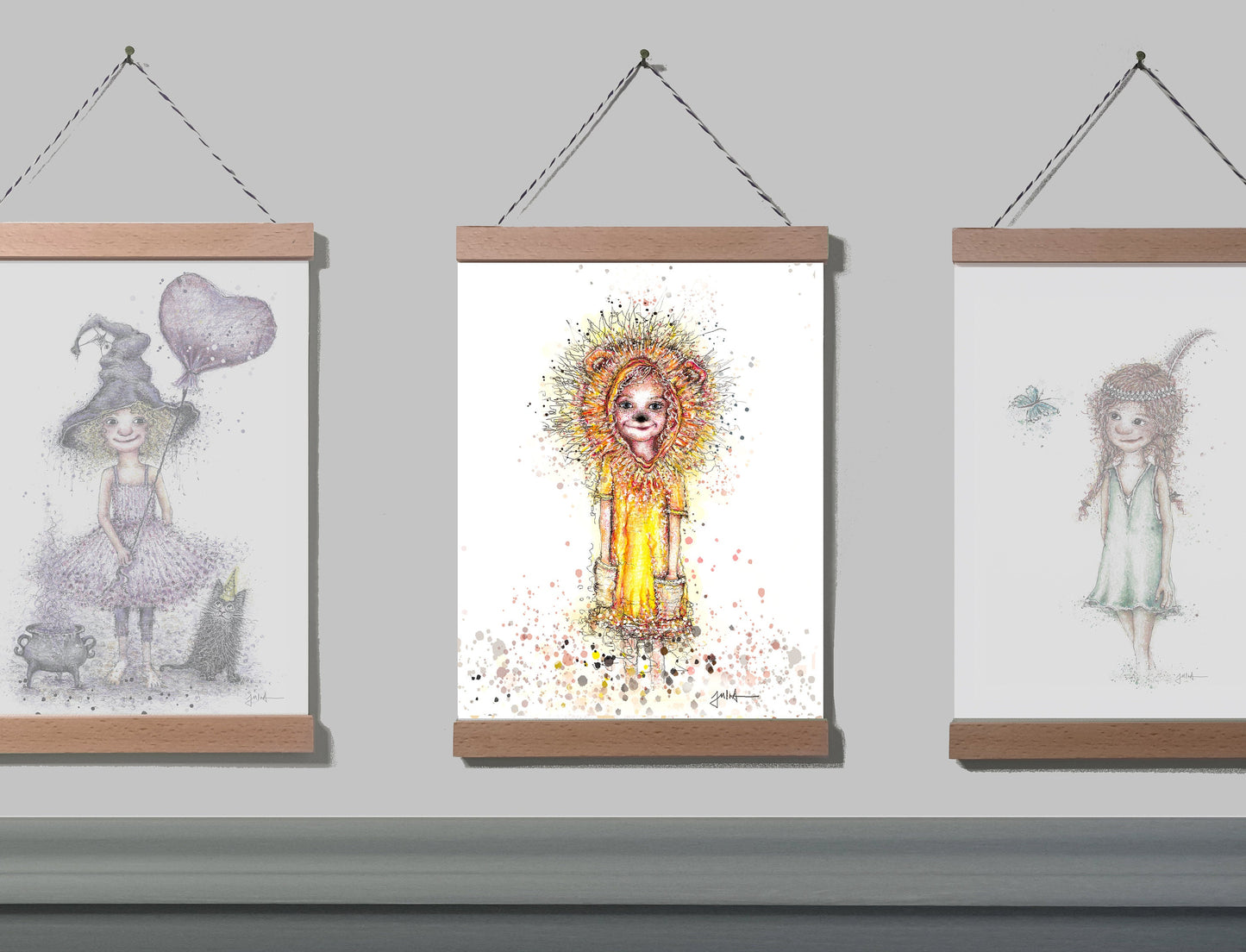 Poster Kleine Löwin Löwenstark | Bild A4 Mädchen Löwenstark | Kind kleiner Löwe auf Leinwand
