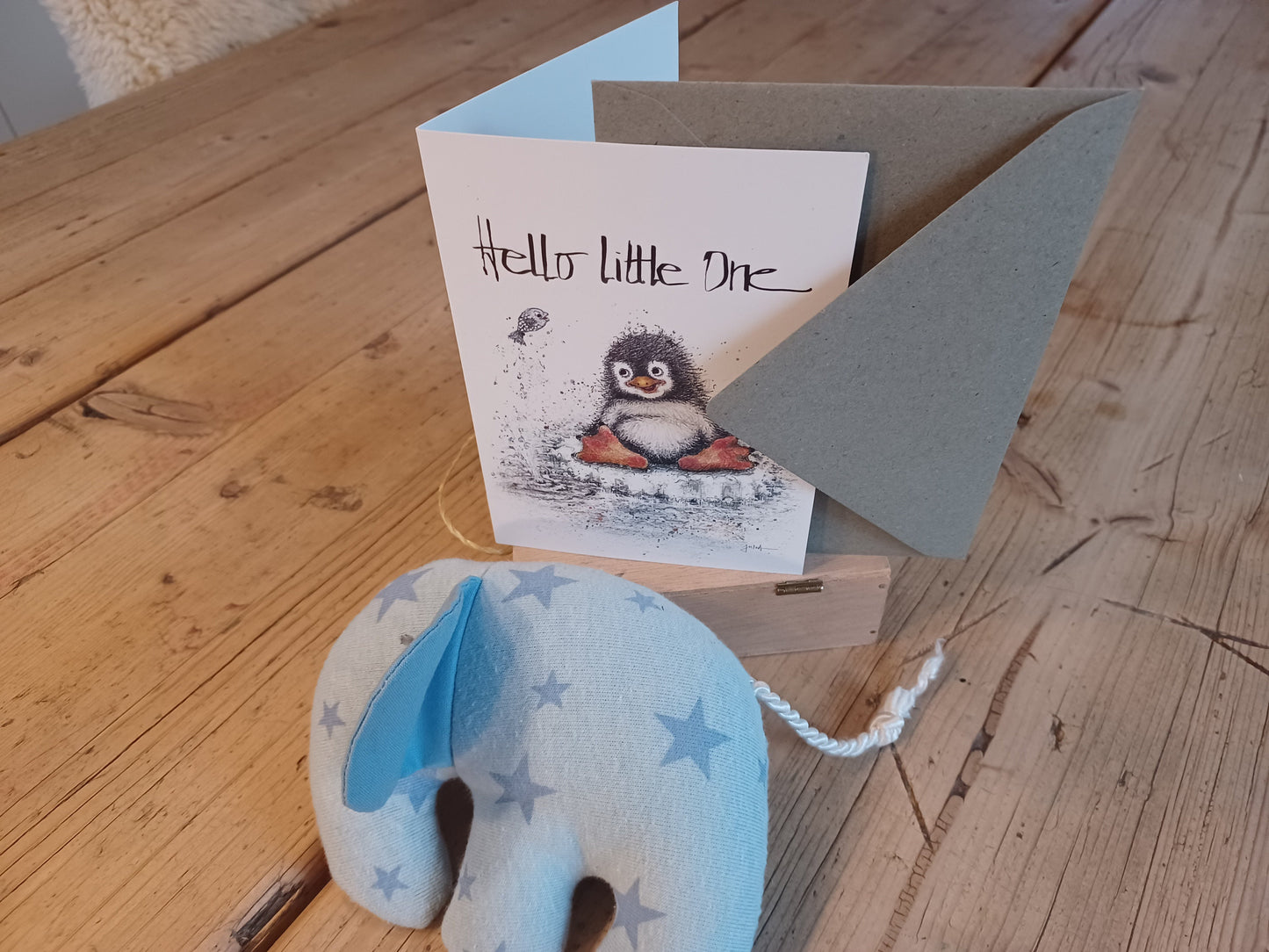 Baby Glückwunschkarte| Kleiner Pinguin | Hello Little One