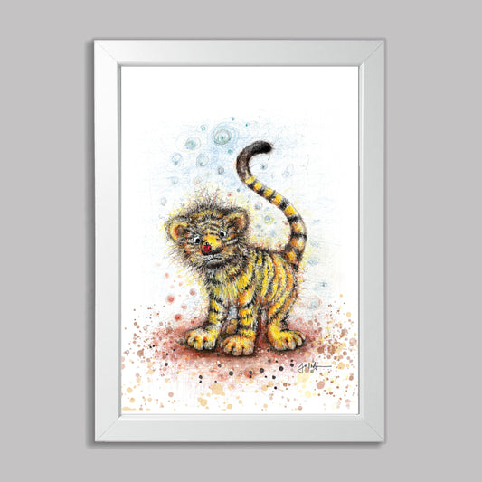 Kleiner Tiger | Hochwertiger Kunstdruck im Bilderrahmen 24,3x33,3cm | Zeichnung Baby Tiger